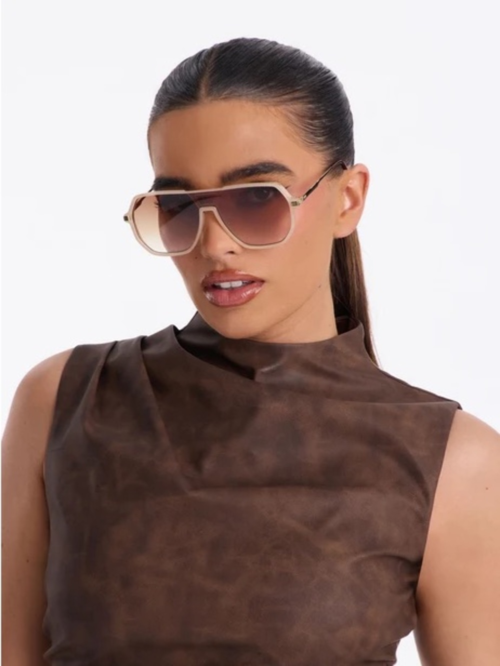 Front Seat Aviator Sunglasses NEW 🏷️